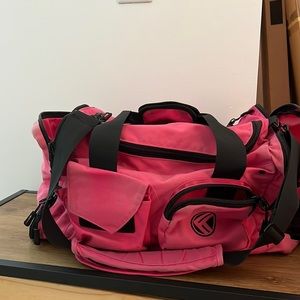 king king medium gym bag